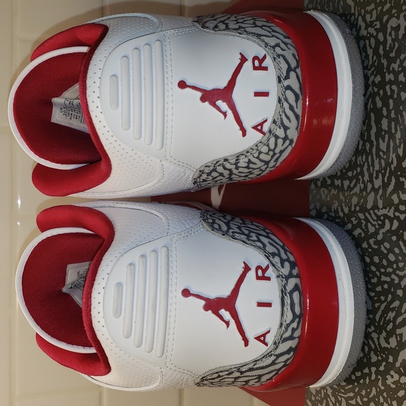 Air Jordan 3 Retro "Cardinal Red" - Picture 4 of 8